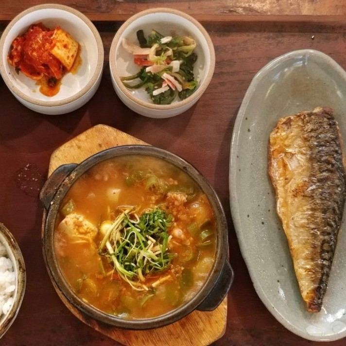 고등어 숯불구이 정식 (점심 한정) — 인사동 한식당 도마 인사동점
