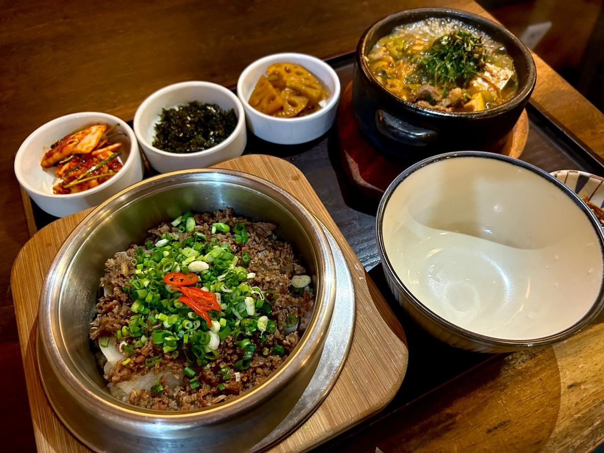 소고기 제주 무 솥밥 정식 — 인사동 한식당 도마 인사동점